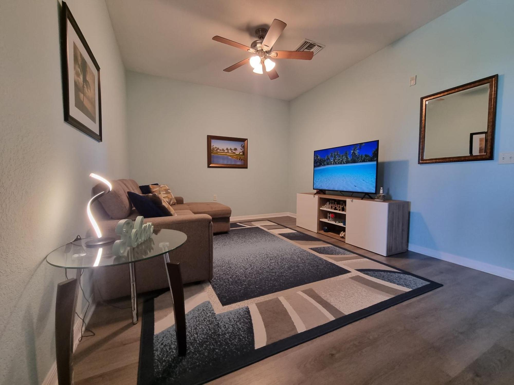 Stunning 2-Bedroom Plus Den Condo In Greenlinks Resort Нейплс Экстерьер фото